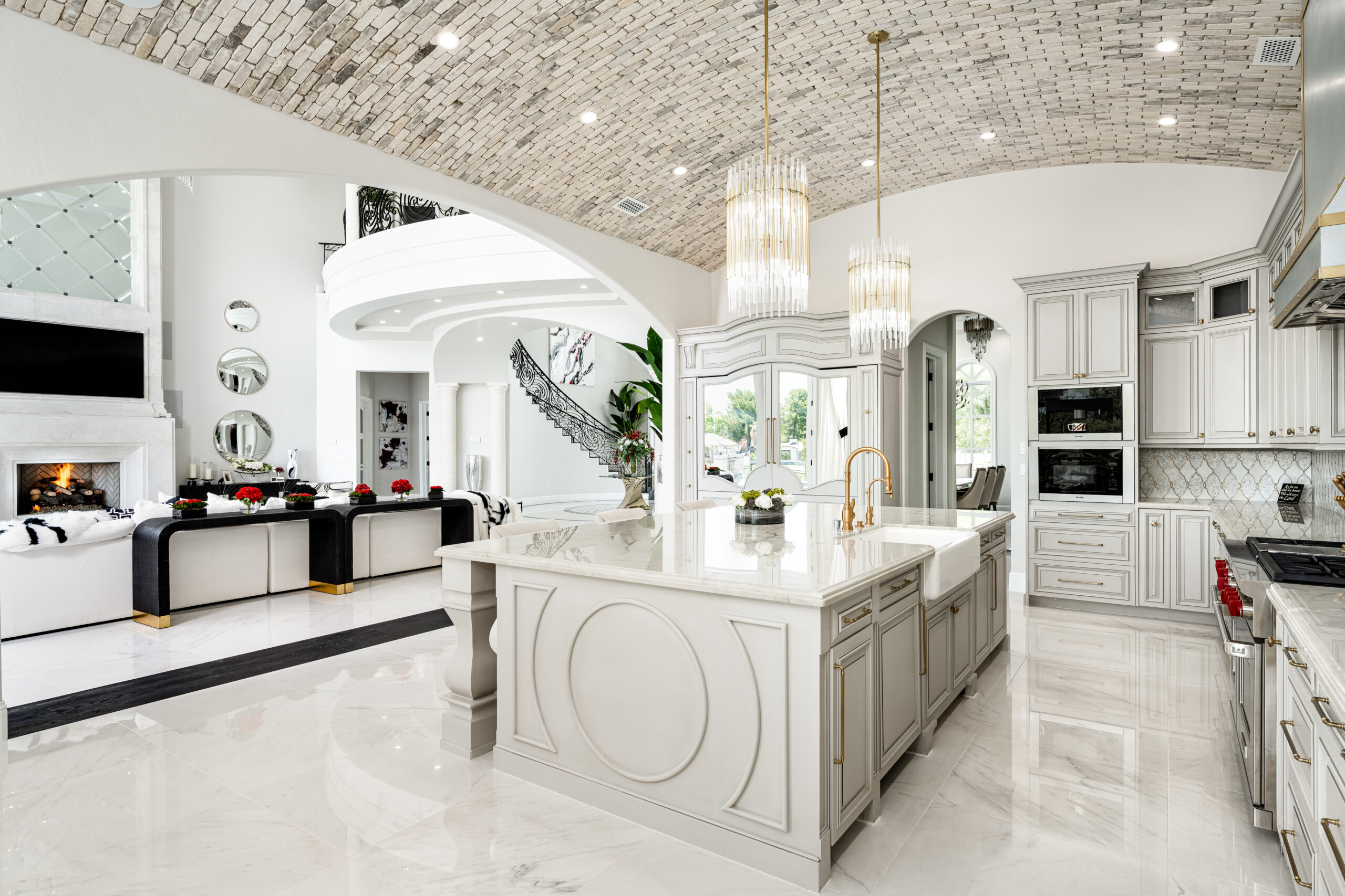 modern kitchens in mansions